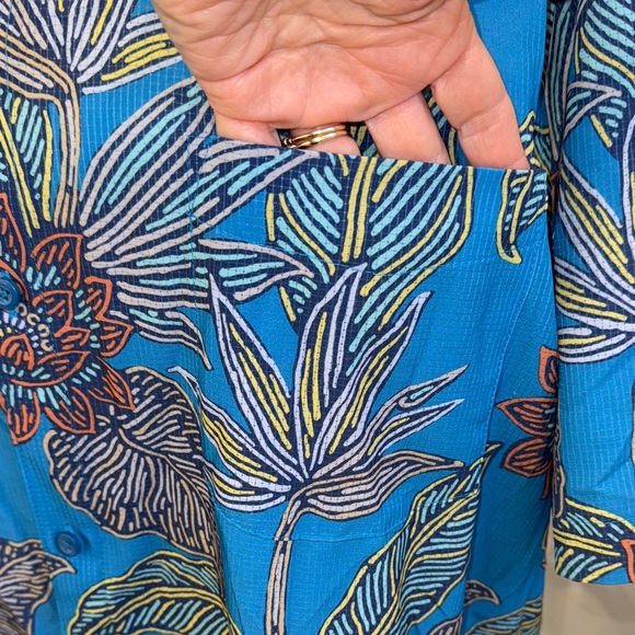 Tommy Bahama Island Zone  Bahama Coast Neon Gardens , Blue Canal Size XL - Picture 6 of 12